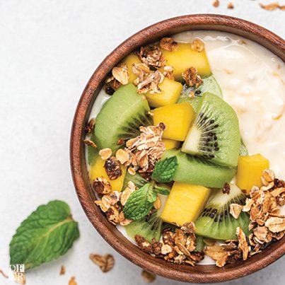 Immunity-Boosting Tropical Smoothie Bowl